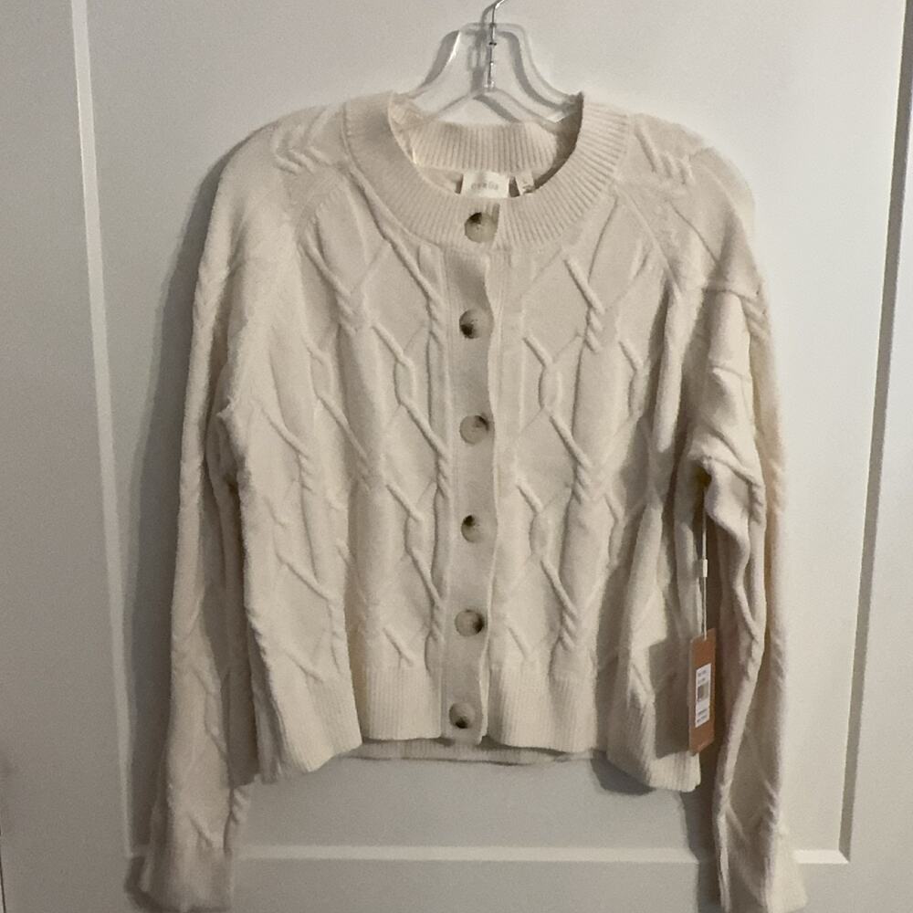 CYRUS Chunky Cardigan Sz L White Argyle Knit Button Long Sleeve Old Money Preppy